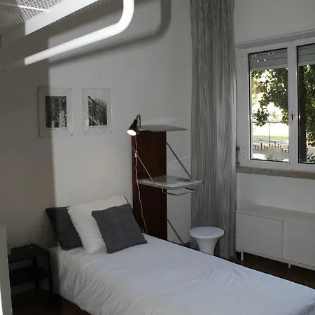 Bedroom With Balcony Lisbon